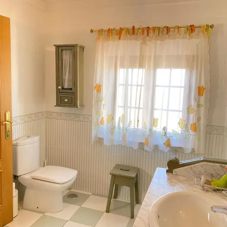 Holiday home Casa Pedraza Con Piscina Privada Machacon