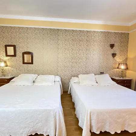 Holiday home Casa Pedraza Con Piscina Privada Machacon